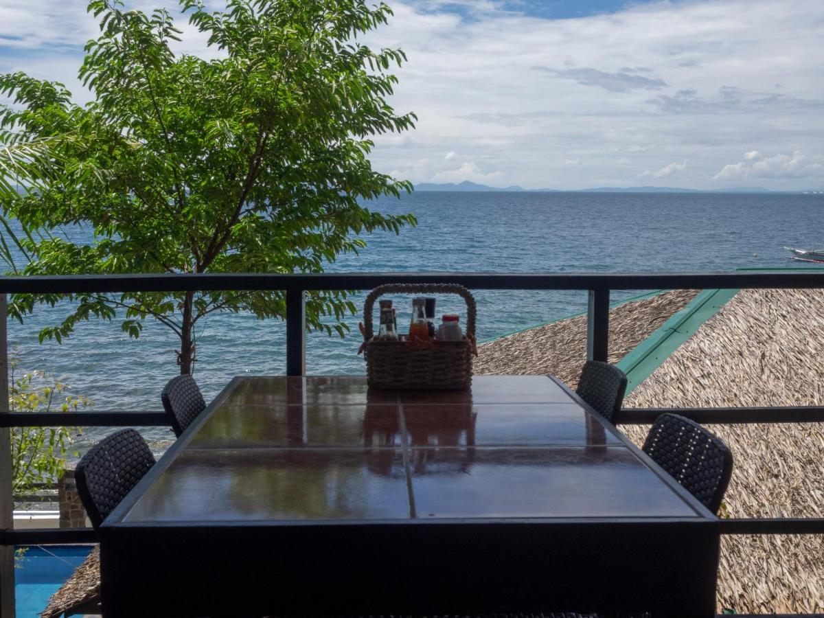 Blue Ribbon Dive Resort Мабини Екстериор снимка