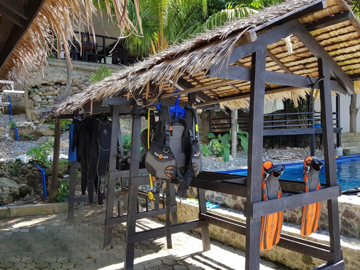 Blue Ribbon Dive Resort Мабини Екстериор снимка